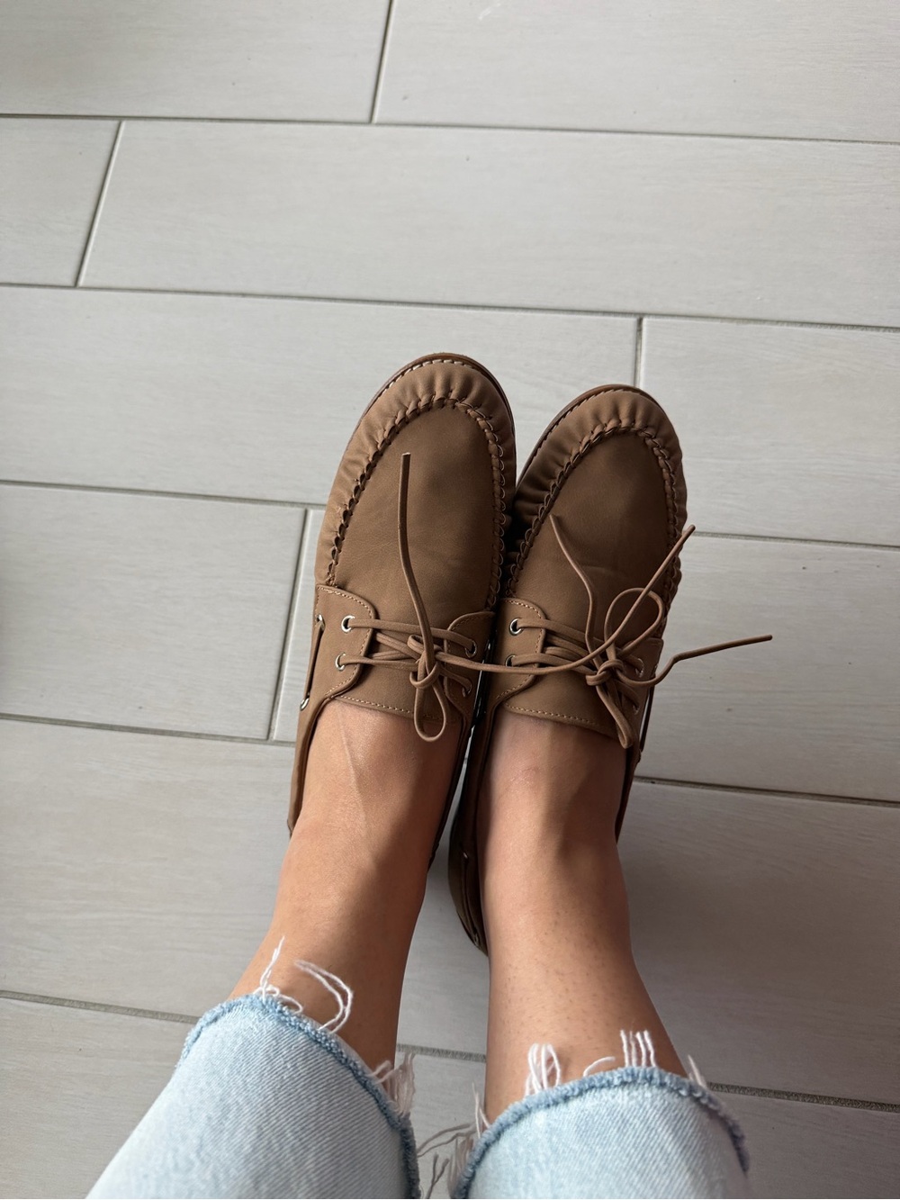 Tommy Bahama Brown Taupe Moccasin Boat Shoes